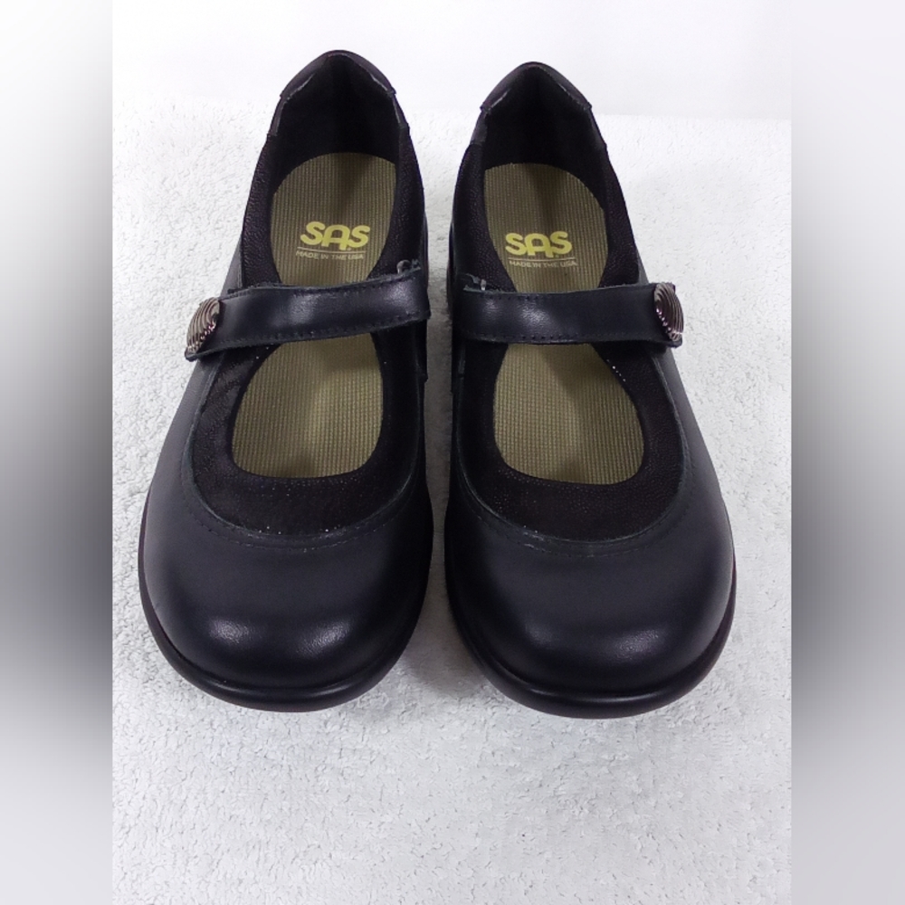 NWT SAS Step Out Black Shoes Size 6.5 - Picture 1 of 8